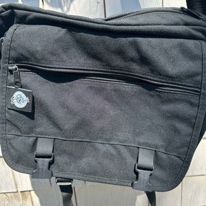 Eagle Creek lap top/ messenger bag